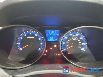 Zdjęcie 9 z 15 samochodu: 2010 HYUNDAI TUCSON GLS VIN:KM8JU3AC7AU102873 - miniatura