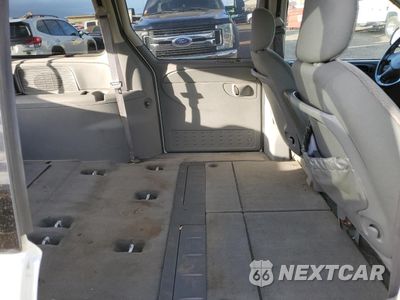 Zdjęcie 11 z 15 samochodu: 2005 DODGE GRAND CARAVAN SXT VIN:2D4GP44L55R404403 - miniatura