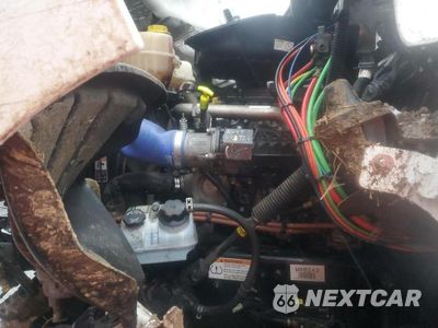 Zdjęcie 7 z 10 samochodu: 2021 FREIGHTLINER CASCADIA 116 VIN:3AKJHTDV8MSMR0242 - miniatura