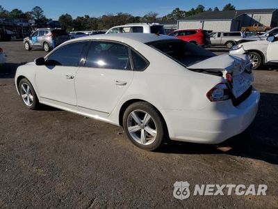 Drugie zdjęcie samochodu z przodu: 2015 VOLKSWAGEN PASSAT S VIN:1VWAT7A30FC071037 - miniatura