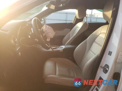 Zdjęcie 7 z 13 samochodu: 2019 MERCEDES-BENZ C 300 VIN:55SWF8DB0KU300790 - miniatura