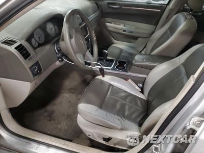 Zdjęcie 7 z 11 samochodu: 2008 CHRYSLER 300 TOURING VIN:2C3LA53GX8H318736 - miniatura