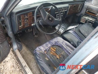 Zdjęcie 8 z 11 samochodu: 1989 CADILLAC FLEETWOOD BROUGHAM VIN:1G6DW6986F9705677 - miniatura