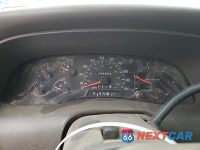 Zdjęcie 9 z 16 samochodu: 2000 FORD EXCURSION XLT VIN:1FMSU41F9YEE56225 - miniatura