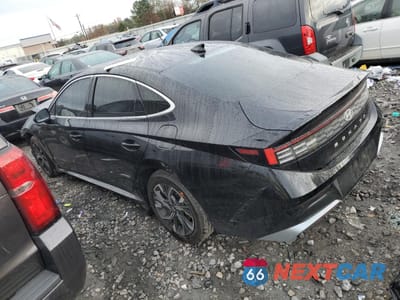 Drugie zdjęcie samochodu z przodu: 2024 HYUNDAI SONATA SEL VIN:KMHL64JA3RA366502 - miniatura