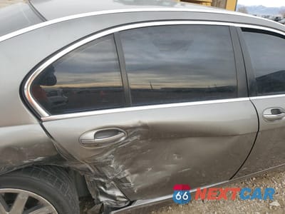 Zdjęcie 11 z 14 samochodu: 2006 BMW 750 LI VIN:WBAHN83586DT31921 - miniatura