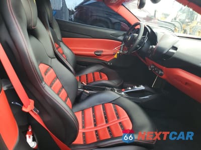 Zdjęcie 10 z 12 samochodu: 2017 FERRARI 488 SPIDER VIN:ZFF80AMA6H0228173 - miniatura