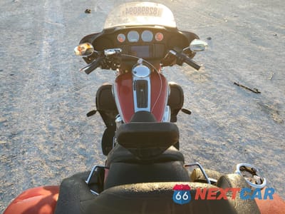 Zdjęcie 6 z 9 samochodu: 2019 HARLEY-DAVIDSON FLHTCUTG VIN:1HD1MAF1XKB860735 - miniatura
