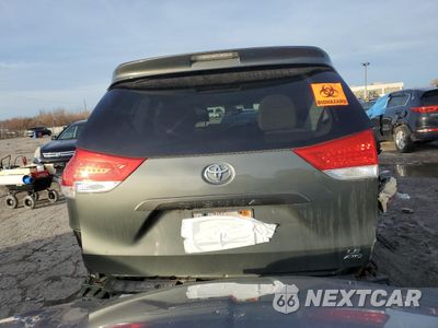 Zdjęcie 6 z 13 samochodu: 2013 TOYOTA SIENNA LE VIN:5TDJK3DC7DS060543 - miniatura