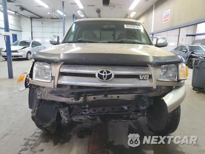 Piąte zdjęcie samochodu w środku: 2003 TOYOTA TUNDRA ACCESS CAB SR5 VIN:5TBBT44143S421479 - miniatura