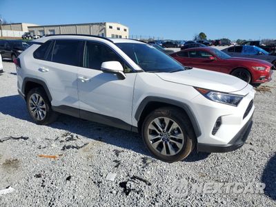 Czwarte zdjęcie samochodu z boku: 2020 TOYOTA RAV4 XLE PREMIUM VIN:2T3C1RFV8LW059038 - miniatura