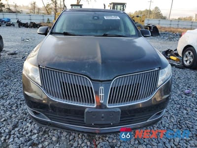 Piąte zdjęcie samochodu w środku: 2015 LINCOLN MKT VIN:2LMHJ5AT7FBL03578 - miniatura