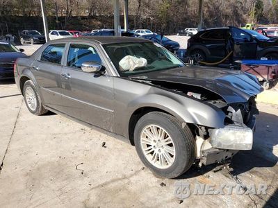 Czwarte zdjęcie samochodu z boku: 2010 CHRYSLER 300 TOURING VIN:2C3CA5CVXAH192592 - miniatura