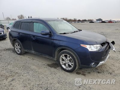Czwarte zdjęcie samochodu z boku: 2015 MITSUBISHI OUTLANDER SE VIN:JA4AD3A39FZ013444 - miniatura