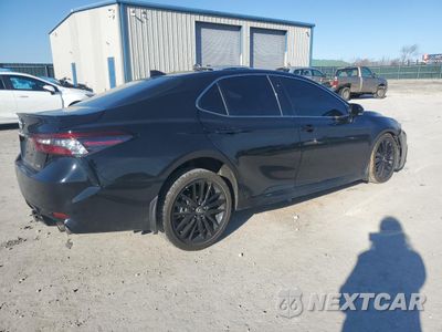 Trzecie zdjęcie samochodu z tyłu: 2024 TOYOTA CAMRY XSE VIN:4T1K61AK6RU869894 - miniatura