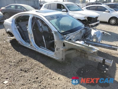 Czwarte zdjęcie samochodu z boku: 2014 CHEVROLET SS VIN:6G3F15RW8EL935058 - miniatura