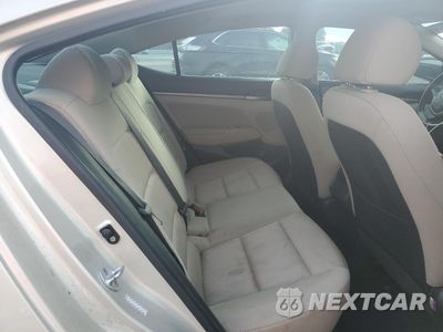 Zdjęcie 10 z 12 samochodu: 2017 HYUNDAI ELANTRA SE VIN:KMHD84LF4HU250049 - miniatura