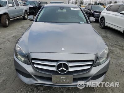 Piąte zdjęcie samochodu w środku: 2015 MERCEDES-BENZ C 300 4MATIC VIN:55SWF4KB5FU067801 - miniatura