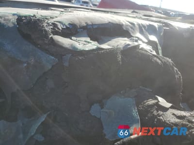 Zdjęcie 9 z 12 samochodu: 2001 CHEVROLET CAMARO VIN:2G1FP32KX12140815 - miniatura