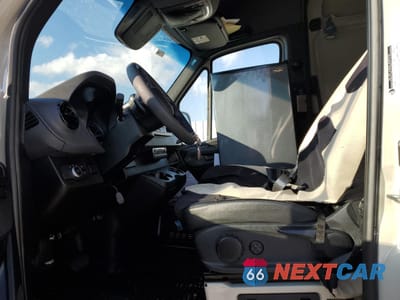 Zdjęcie 7 z 13 samochodu: 2024 MERCEDES-BENZ SPRINTER 2500 VIN:W1Y4NCHY3RT167135 - miniatura