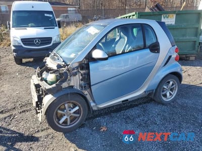 2012 SMART FORTWO PURE WMEEJ3BA7CK528445 - główne zdjęcie licytacji z USA - miniatura