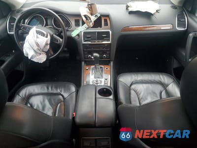 Zdjęcie 8 z 13 samochodu: 2011 AUDI Q7 PREMIUM PLUS VIN:WA1LGAFE6BD002486 - miniatura