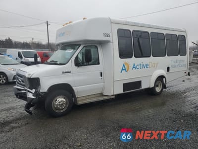 2019 FORD ECONOLINE E350 SUPER DUTY CUTAWAY VAN 1FDEE3FS7KDC34256 - główne zdjęcie licytacji z USA - miniatura