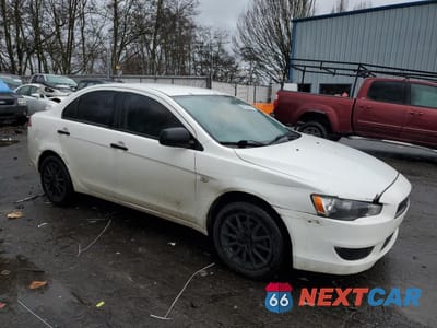Czwarte zdjęcie samochodu z boku: 2009 MITSUBISHI LANCER DE VIN:JA3AU16U49U000967 - miniatura