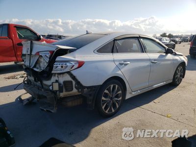 Trzecie zdjęcie samochodu z tyłu: 2015 HYUNDAI SONATA SPORT VIN:5NPE34AB2FH153012 - miniatura