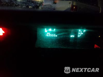 Zdjęcie 9 z 12 samochodu: 2005 TOYOTA PRIUS VIN:JTDKB20U257029385 - miniatura