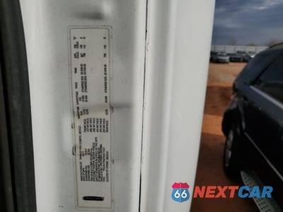 Zdjęcie 10 z 10 samochodu: 2018 FREIGHTLINER CASCADIA 126 VIN:3AKJHHDR1JSHK5966 - miniatura