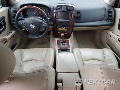 Zdjęcie 8 z 15 samochodu: 2004 CADILLAC SRX VIN:1GYEE63A140191345 - miniatura