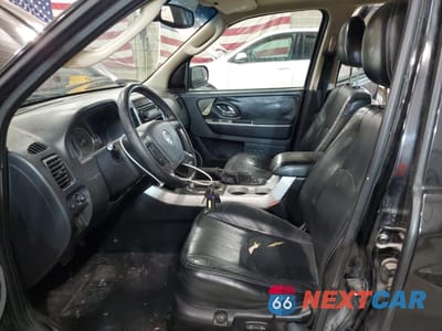 Zdjęcie 7 z 14 samochodu: 2005 MERCURY MARINER VIN:4M2YU56115DJ27306 - miniatura