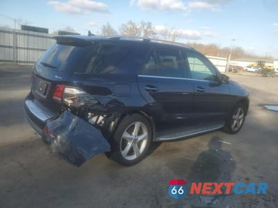 Trzecie zdjęcie samochodu z tyłu: 2018 MERCEDES-BENZ GLE 350 4MATIC VIN:4JGDA5HB9JB195910 - miniatura