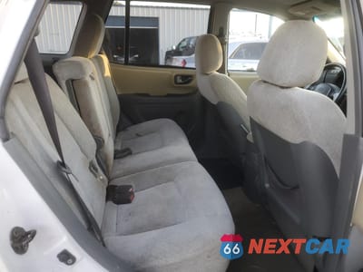 Zdjęcie 11 z 15 samochodu: 2005 HYUNDAI SANTA FE GLS VIN:KM8SC13E35U984673 - miniatura