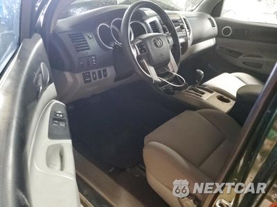 Zdjęcie 8 z 14 samochodu: 2012 TOYOTA TACOMA VIN:5TFUU4EN3CX033880 - miniatura