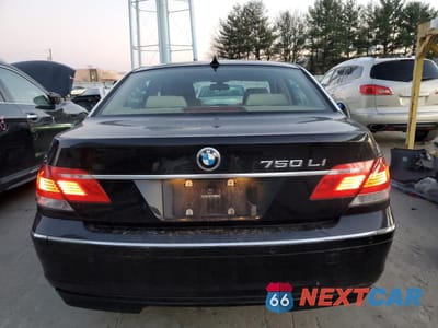 Zdjęcie 6 z 13 samochodu: 2006 BMW 750 LI VIN:WBAHN83556DT33416 - miniatura
