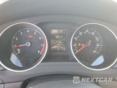 Zdjęcie 9 z 14 samochodu: 2016 VOLKSWAGEN JETTA S VIN:3VW267AJ7GM381681 - miniatura
