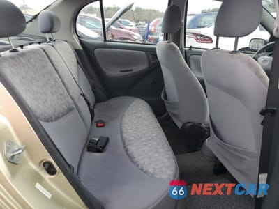 Zdjęcie 10 z 13 samochodu: 2002 TOYOTA ECHO VIN:JTDBT123620247748 - miniatura