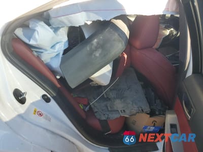 Zdjęcie 13 z 14 samochodu: 2017 LEXUS IS 200T VIN:JTHBA1D28H5041674 - miniatura