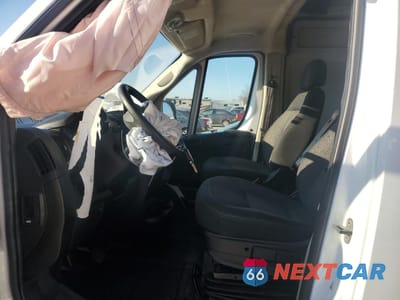 Zdjęcie 7 z 16 samochodu: 2018 RAM PROMASTER 3500 3500 HIGH VIN:3C6URVJG6JE155216 - miniatura