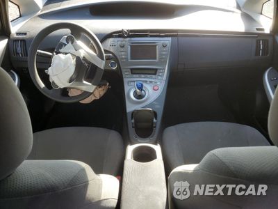 Zdjęcie 8 z 14 samochodu: 2014 TOYOTA PRIUS VIN:JTDKN3DUXE0380772 - miniatura