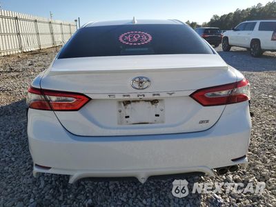 Zdjęcie 6 z 15 samochodu: 2019 TOYOTA CAMRY L VIN:4T1B11HK7KU746082 - miniatura