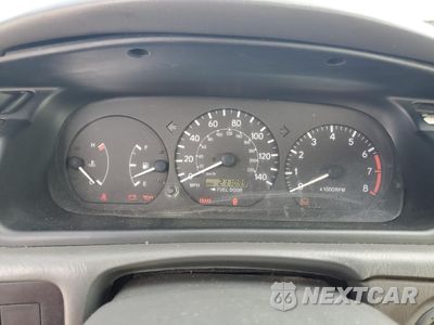 Zdjęcie 9 z 13 samochodu: 2000 TOYOTA CAMRY CE VIN:4T1BG22K4YU660640 - miniatura