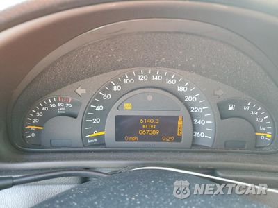 Zdjęcie 9 z 14 samochodu: 2003 MERCEDES-BENZ C 230K SPORT SEDAN VIN:WDBRF40J83F432194 - miniatura