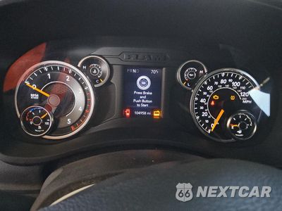 Zdjęcie 9 z 14 samochodu: 2021 RAM 2500 TRADESMAN VIN:3C6UR5HL5MG608219 - miniatura