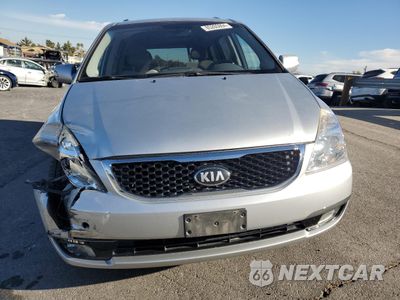 Piąte zdjęcie samochodu w środku: 2014 KIA SEDONA LX VIN:KNDMG4C73E6542307 - miniatura