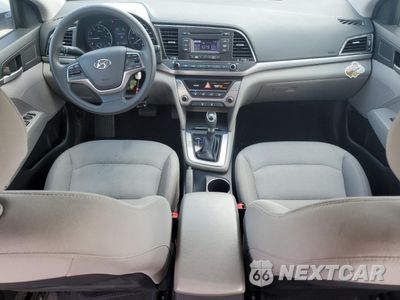 Zdjęcie 8 z 15 samochodu: 2017 HYUNDAI ELANTRA SE VIN:5NPD74LF4HH203962 - miniatura