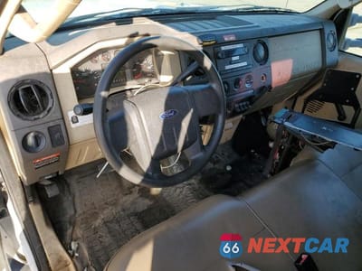 Zdjęcie 8 z 13 samochodu: 2008 FORD F-450 SD - BOOM TRUCK *** PRIOR FLEET *** VIN:1FD4F46Y48EE09598 - miniatura