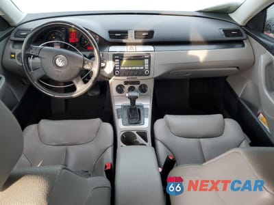 Zdjęcie 8 z 14 samochodu: 2007 VOLKSWAGEN PASSAT 2.0T VIN:WVWAK73C07P165058 - miniatura